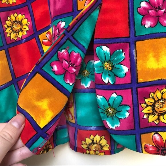 Jordan Vintage Flower Button-Up Size 12 - Picture 9 of 12